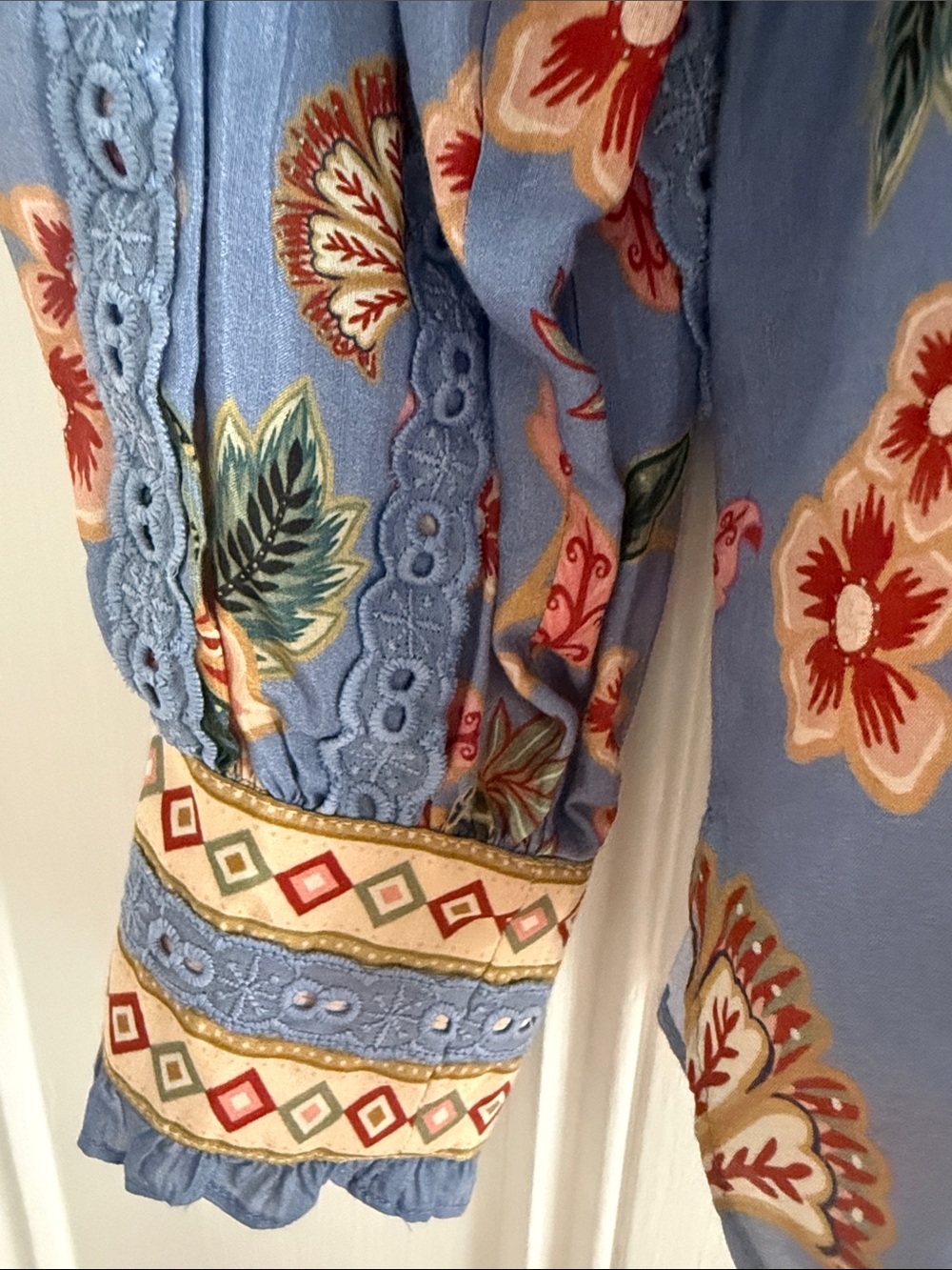 Farm Rio Women's Blue Floral Button-Front Blouse - Picture 4 of 5